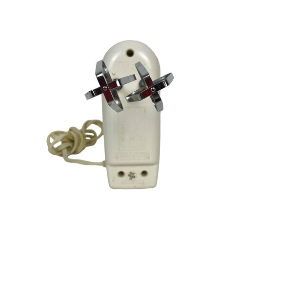 Vintage Proctor Silex 5-Speed Hand Mixer 62515R White - Picture 4 of 7